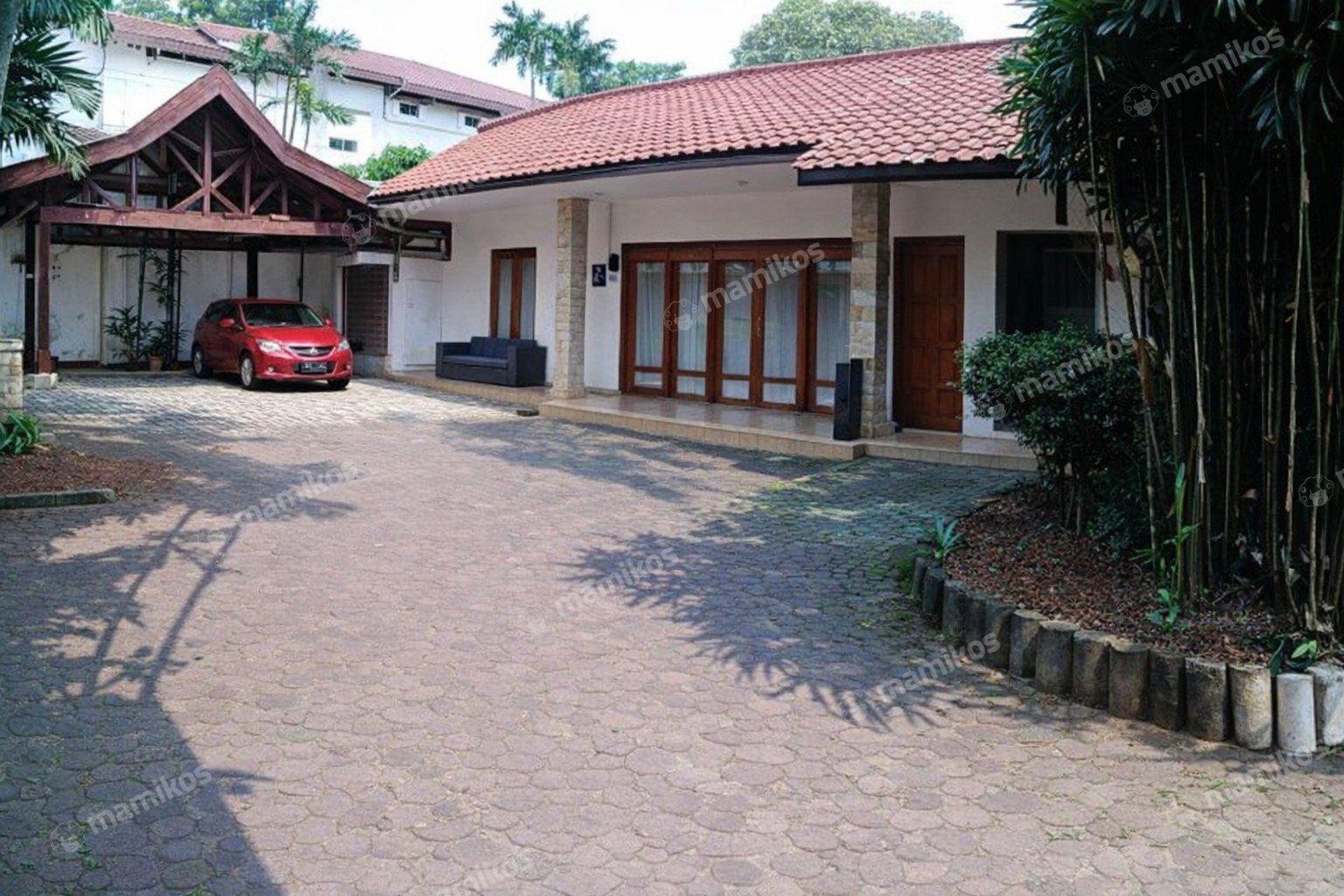 Rumah Sertifikat SHM 4 Kamar Tidur 3 Kamar Mandi Jati Padang Jakarta Selatan