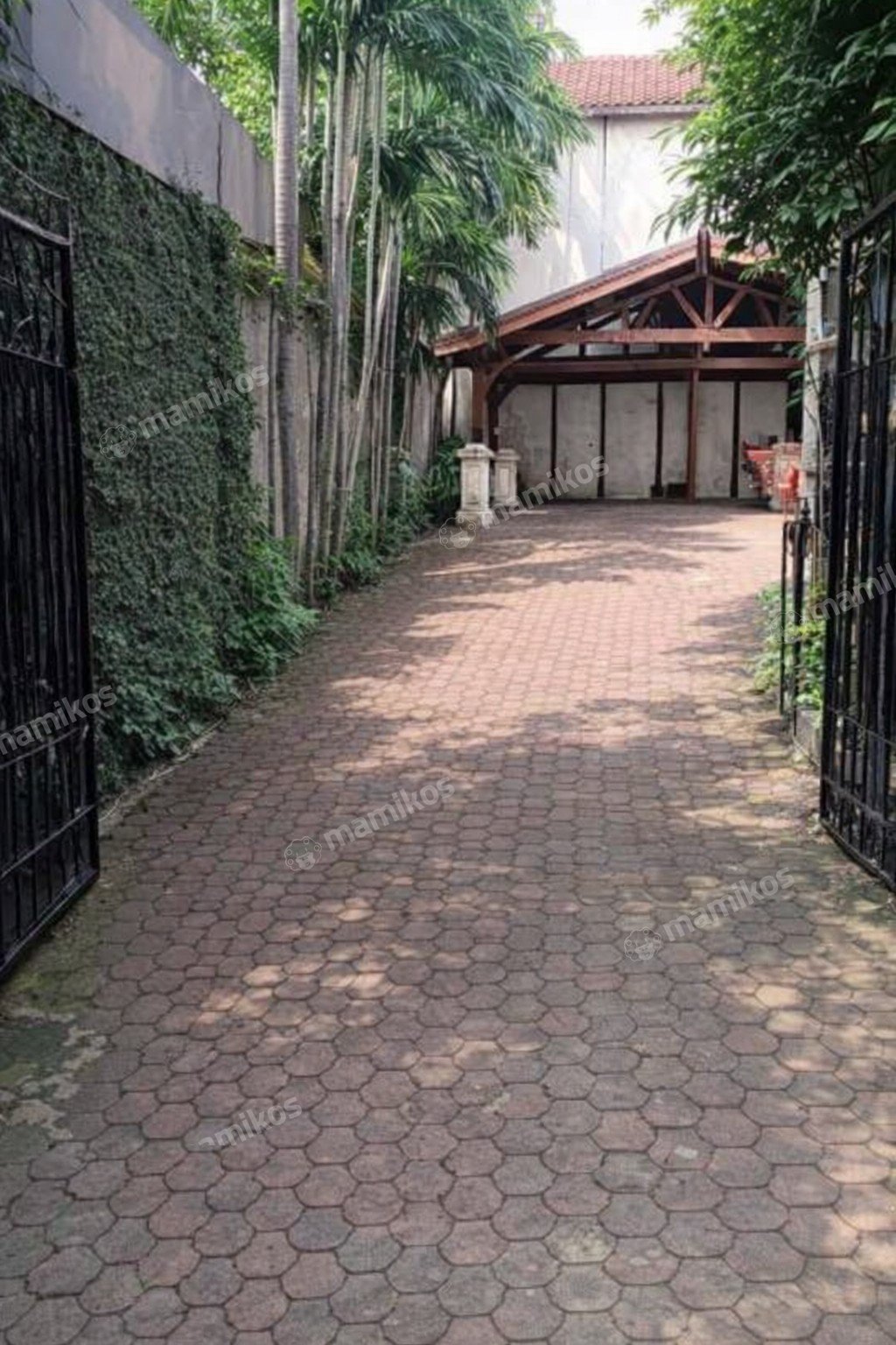 Rumah Sertifikat SHM 4 Kamar Tidur 3 Kamar Mandi Jati Padang Jakarta Selatan - Photo 2