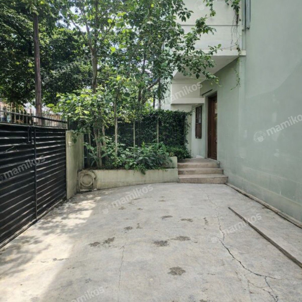 Rumah Sertifikat SHM 6 Kamar Tidur 6 Kamar Mandi Cilandak Jakarta Selatan - Photo 2
