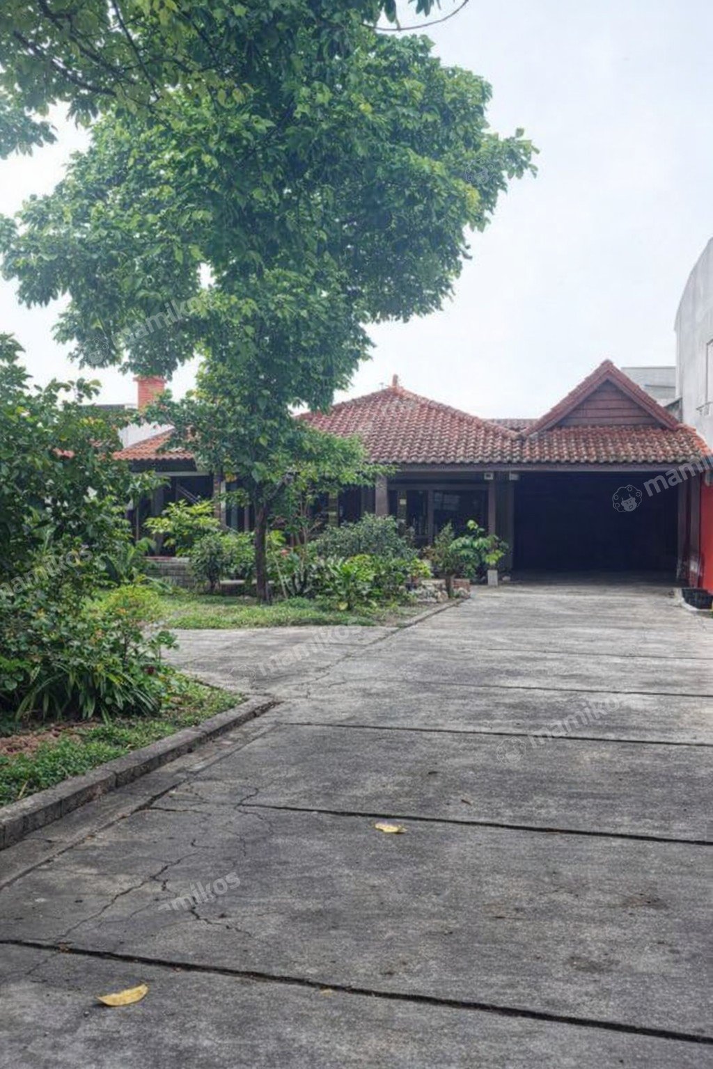 Rumah Sertifikat SHM 3 Kamar Tidur 2 Kamar Mandi Ciracas Jakarta Timur - Photo 3