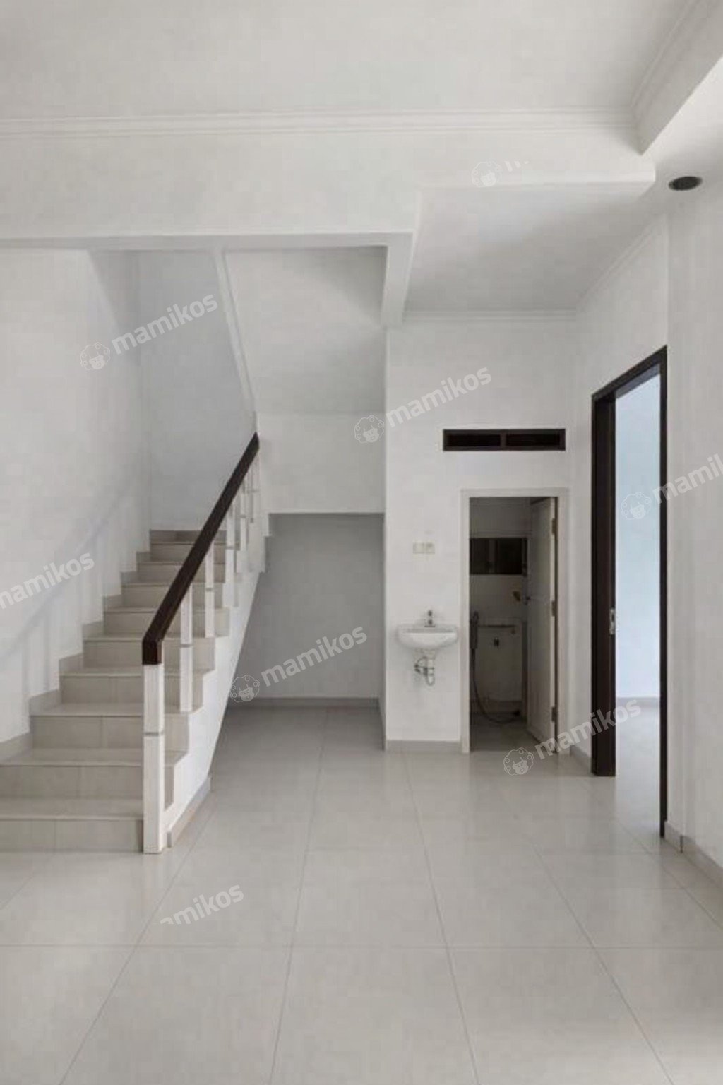 Rumah Sertifikat SHM 3 Kamar Tidur 2 Kamar Mandi Jagakarsa Jakarta Selatan - Photo 4
