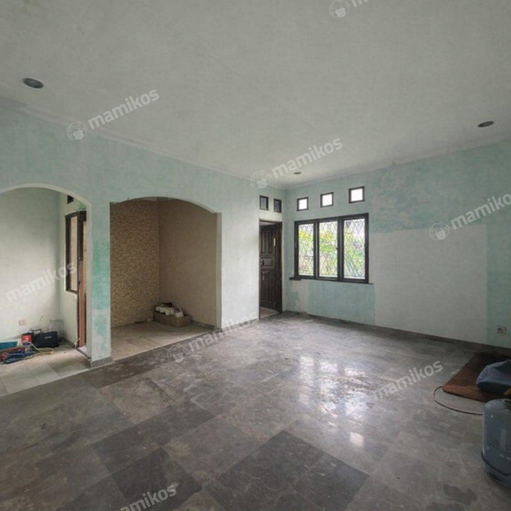 Rumah Sertifikat SHM 5 Kamar Tidur 2 Kamar Mandi Joglo Jakarta Barat - Photo 3