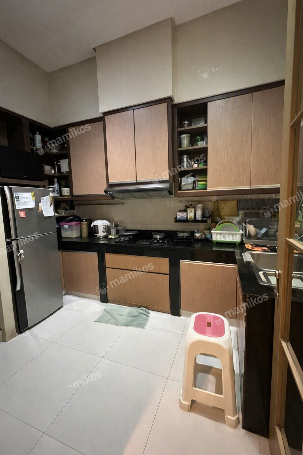 Rumah Sertifikat SHM 3 Kamar Tidur 3 Kamar Mandi Pantai Indah Kapuk Jakarta Utara - Photo 3