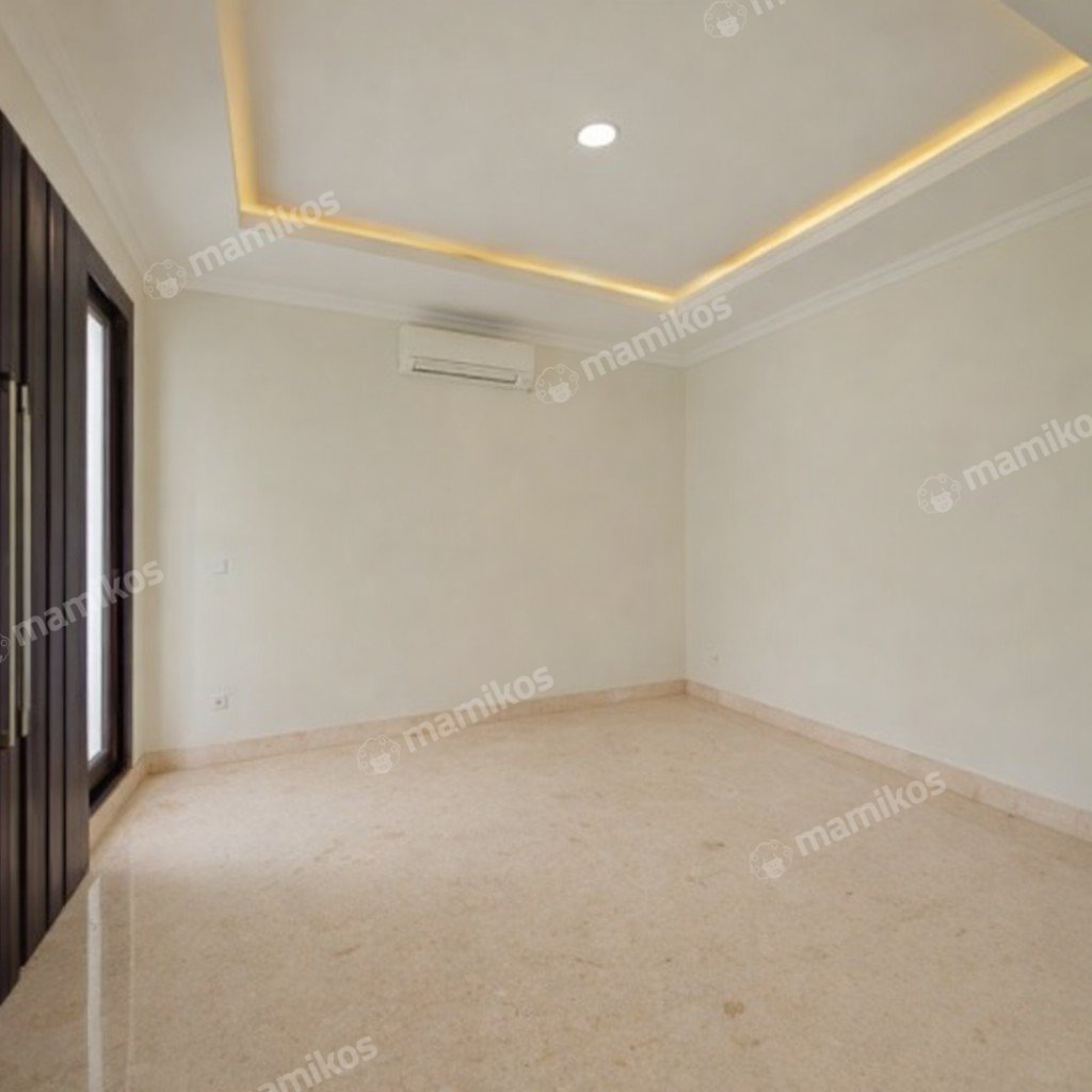 Rumah 5 Kamar Tidur 5 Kamar Mandi 2 Lantai Pondok Indah Jakarta Selatan - Photo 2