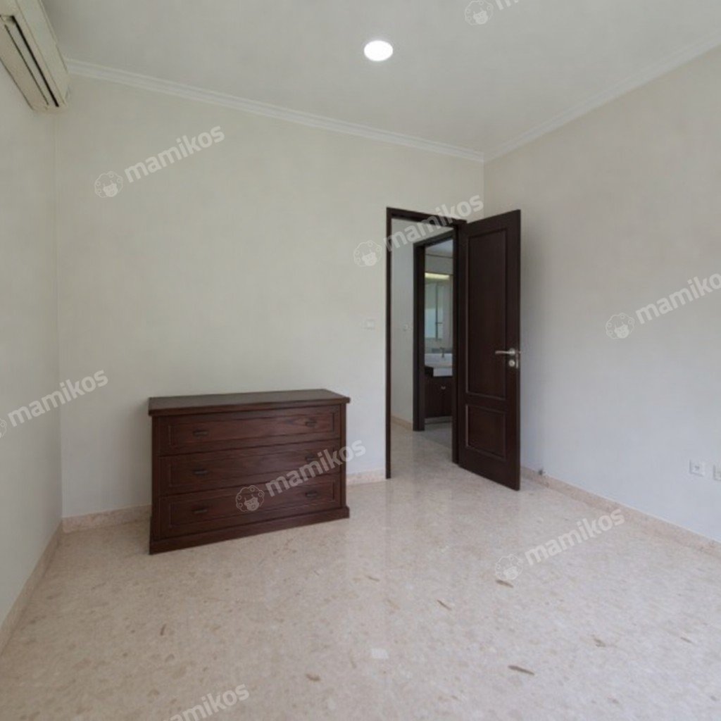 Rumah 5 Kamar Tidur 5 Kamar Mandi 2 Lantai Pondok Indah Jakarta Selatan - Photo 4