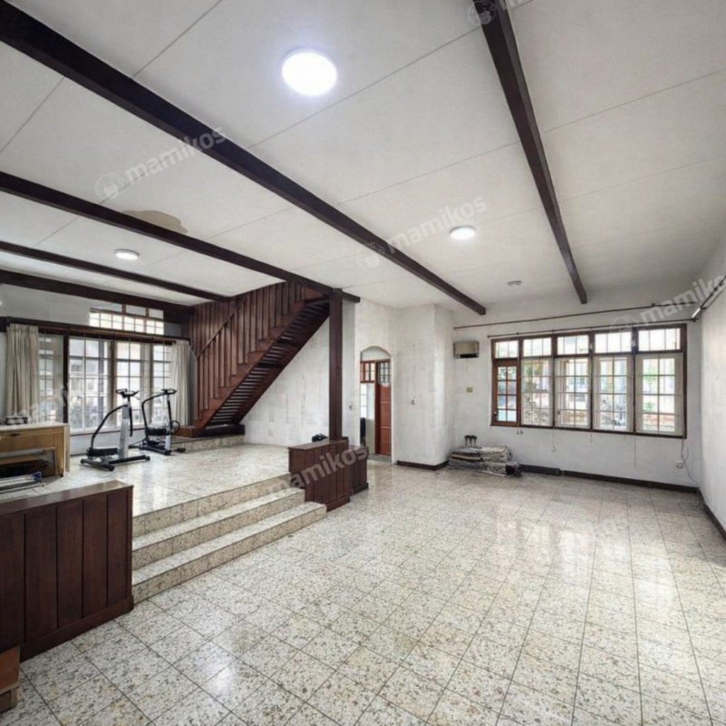 Rumah Sertifikat SHM 5 Kamar Tidur 4 Kamar Mandi Pancoran Jakarta Selatan - Photo 5