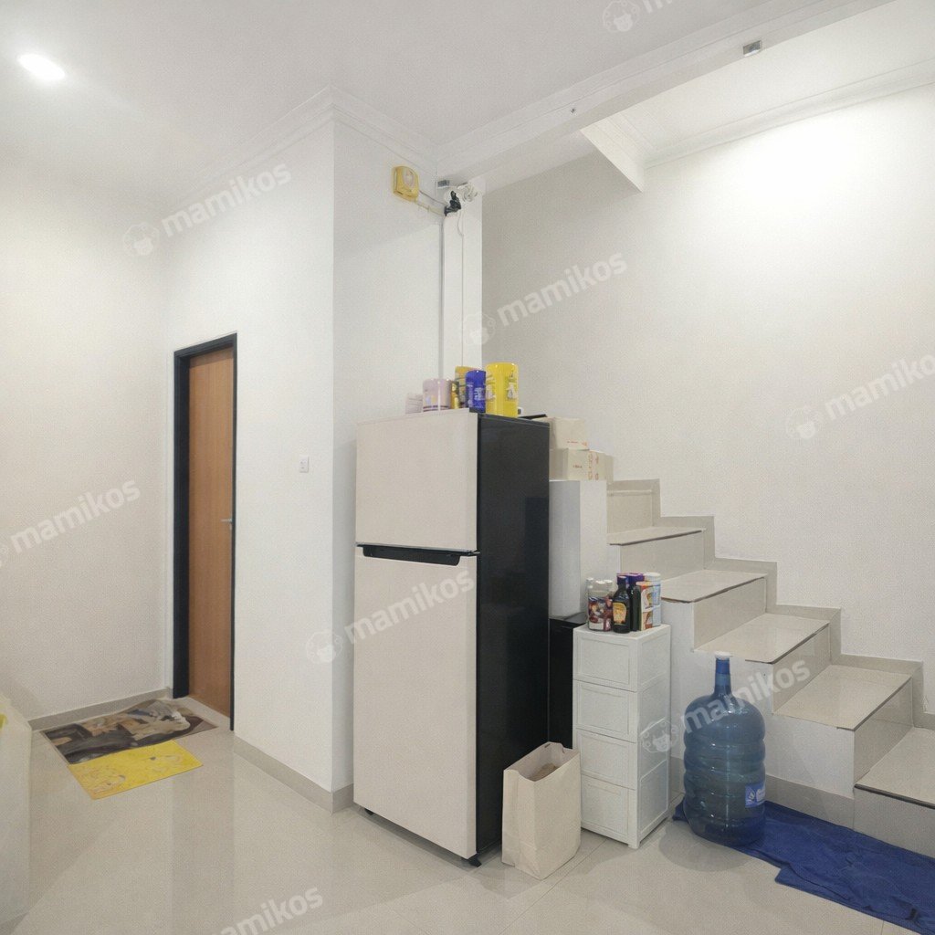 Rumah Sertifikat SHM 3 Kamar Tidur 2 Kamar Mandi Pondok Kelapa Jakarta Timur - Photo 2