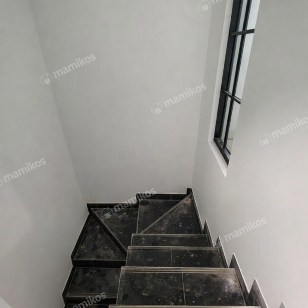Rumah Sertifikat SHM 4 Kamar Tidur 4 Kamar Mandi Ciracas Jakarta Timur - Photo 4