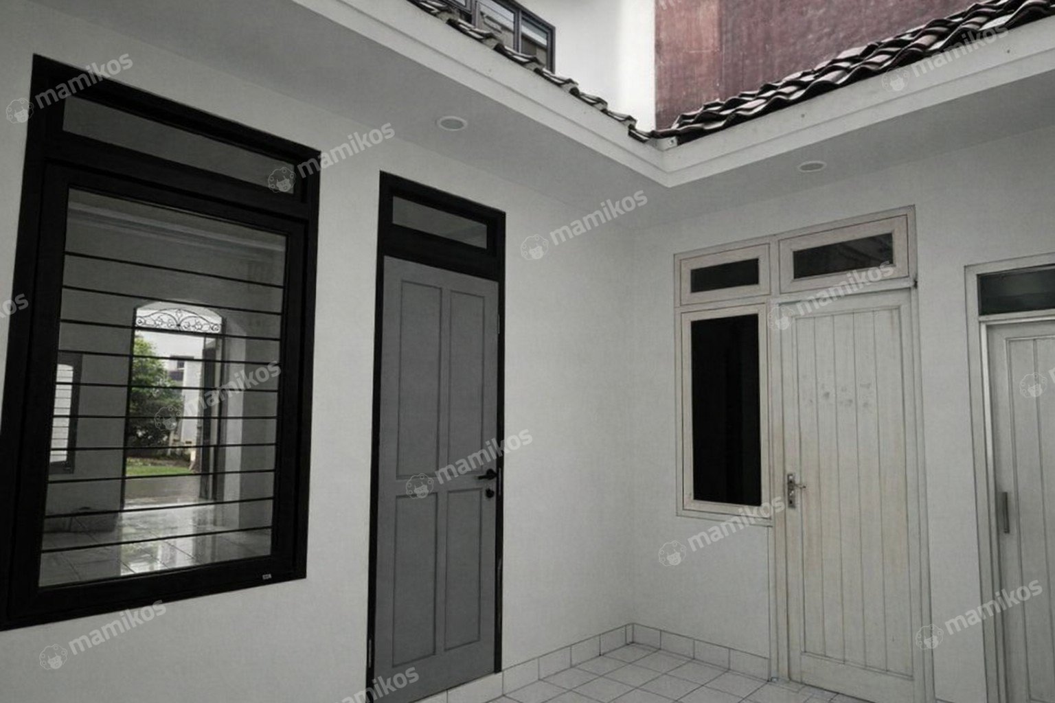Rumah Sertifikat SHM 3 Kamar Tidur 3 Kamar Mandi Citra Grand Jakarta Timur