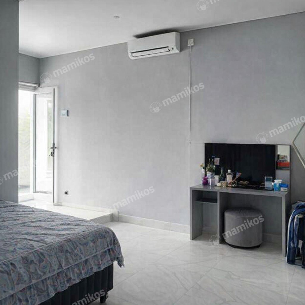 Rumah Sertifikat SHM 2 Kamar Tidur 2 Kamar Mandi Koja Jakarta Utara - Photo 4