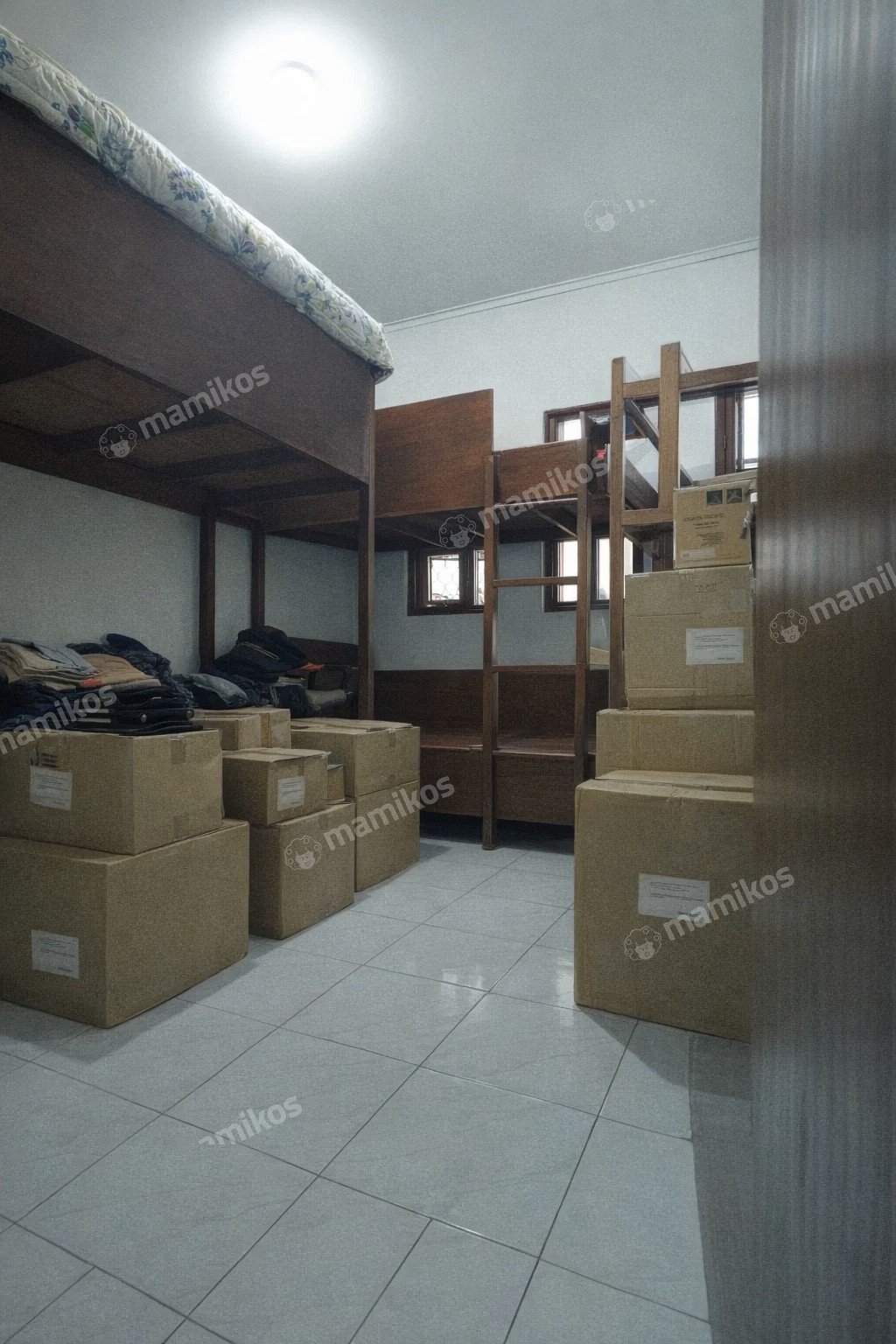 Rumah Sertifikat SHM 7 Kamar Tidur 5 Kamar Mandi Kebon Jeruk Jakarta Barat - Photo 4