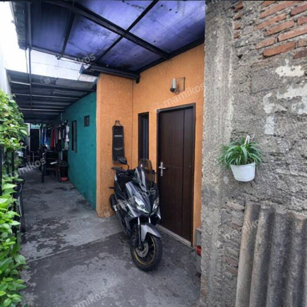 Rumah Sertifikat SHM 6 Kamar Tidur 4 Kamar Mandi Kampung Rambutan Jakarta Timur - Photo 3
