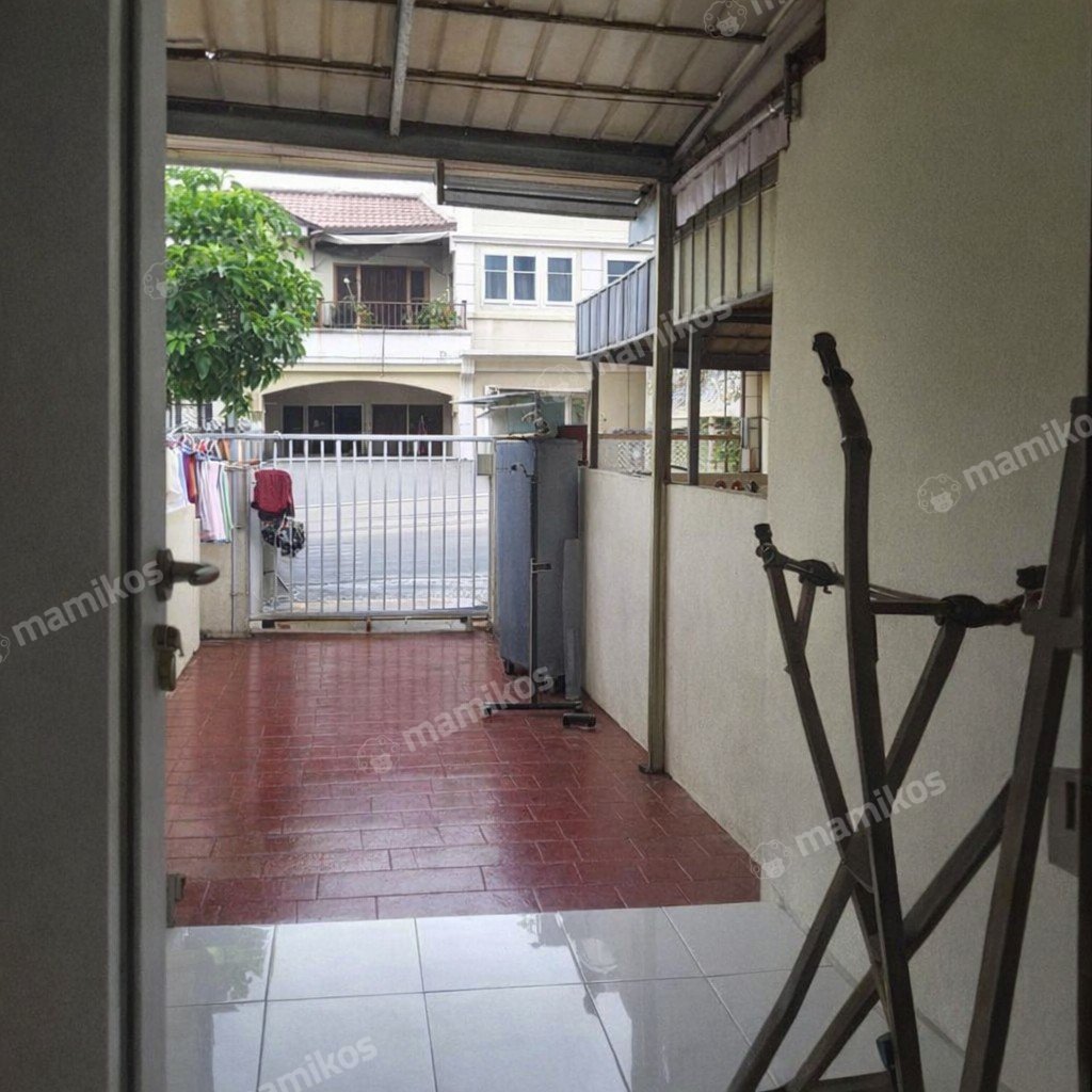 Rumah Sertifikat SHM 4 Kamar Tidur 3 Kamar Mandi Pulomas Jakarta Timur - Photo 2