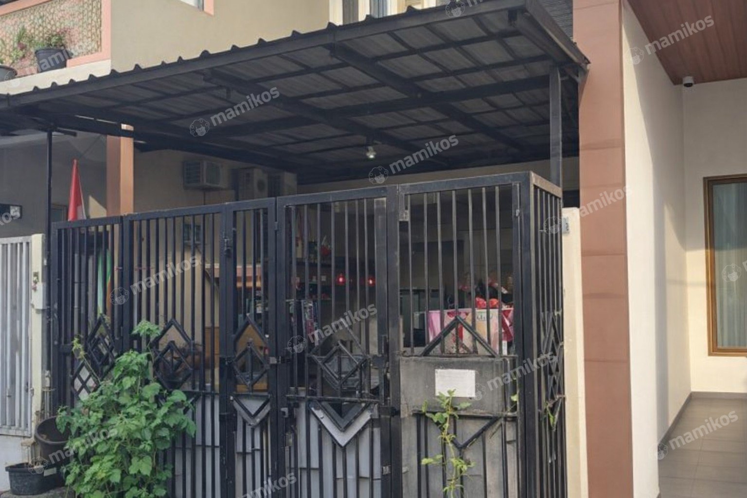 Rumah Sertifikat SHM 3 Kamar Tidur 2 Kamar Mandi Daan Mogot Jakarta Barat