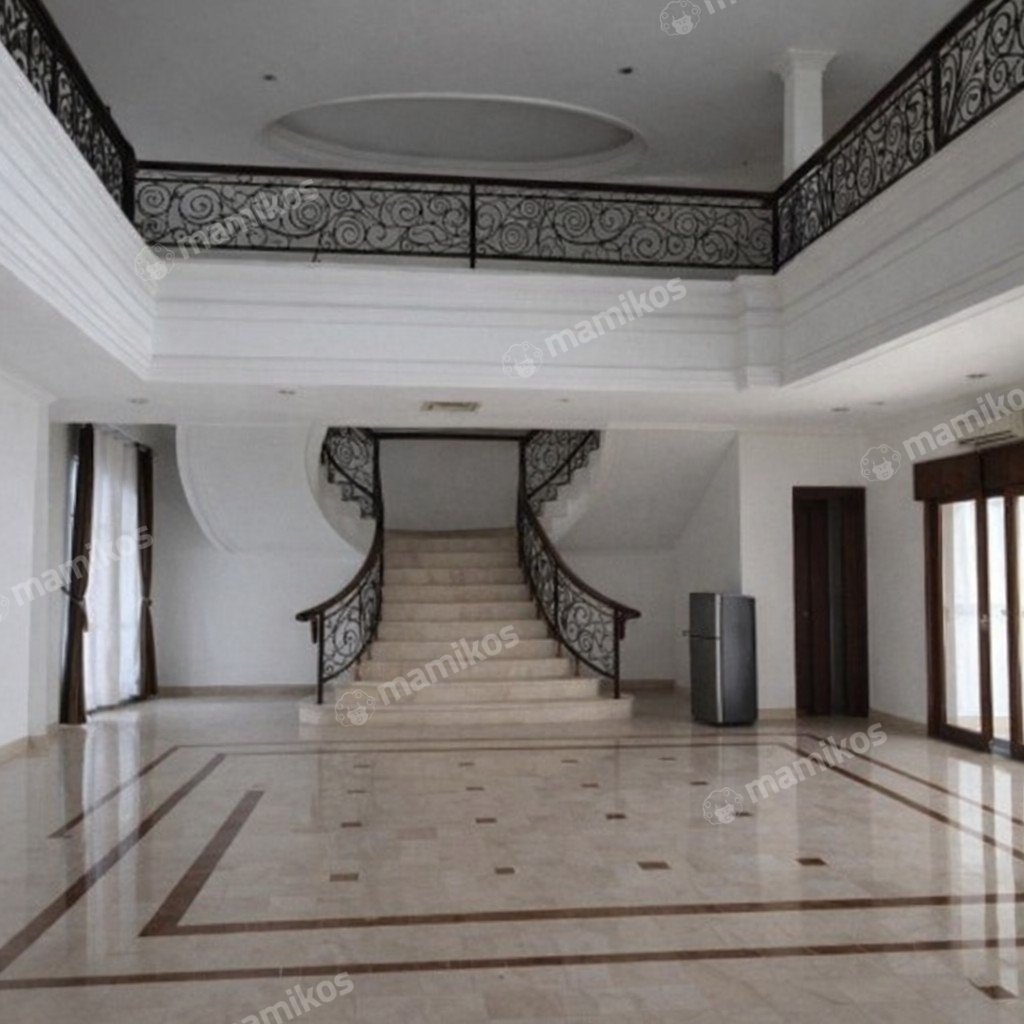 Rumah Sertifikat SHM 9 Kamar Tidur 7 Kamar Mandi Mega Kuningan Jakarta Selatan - Photo 2
