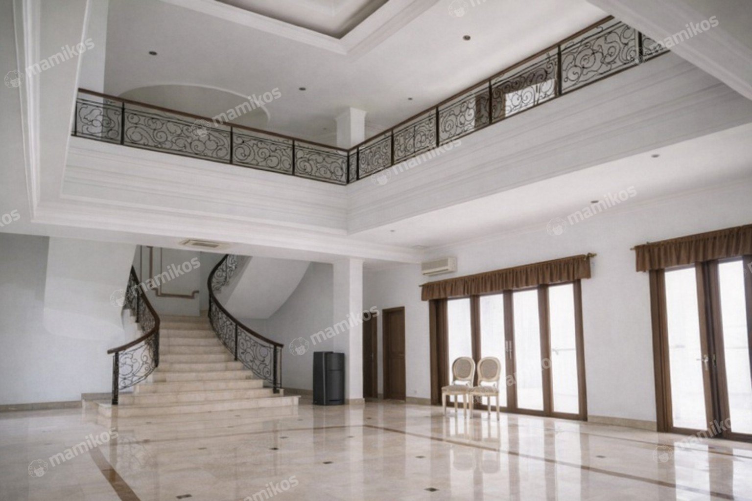 Rumah Sertifikat SHM 9 Kamar Tidur 7 Kamar Mandi Mega Kuningan Jakarta Selatan - Photo 5