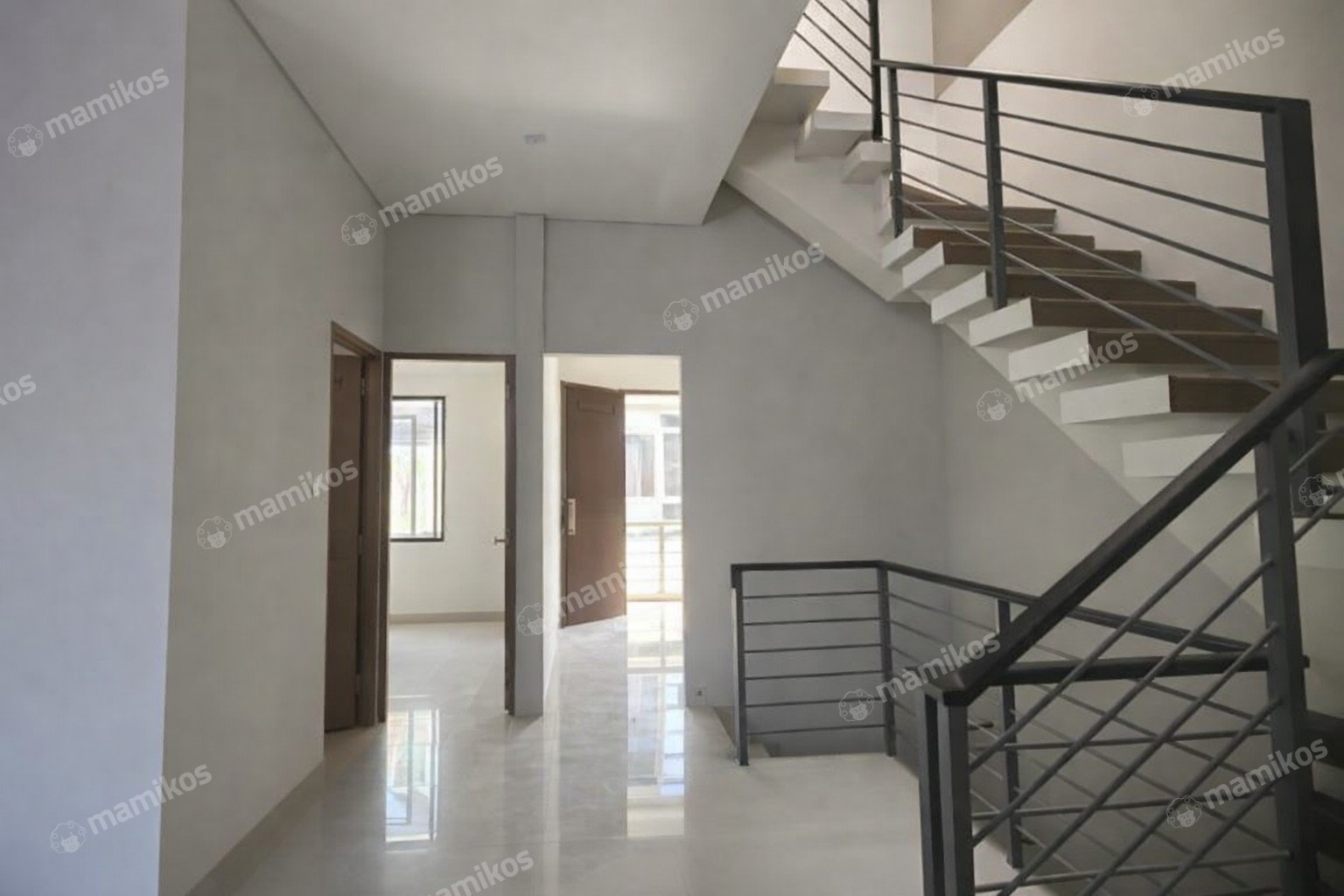Rumah Baru Sertifikat SHM 4 Kamar Tidur Sunter Jakarta Utara - Photo 2