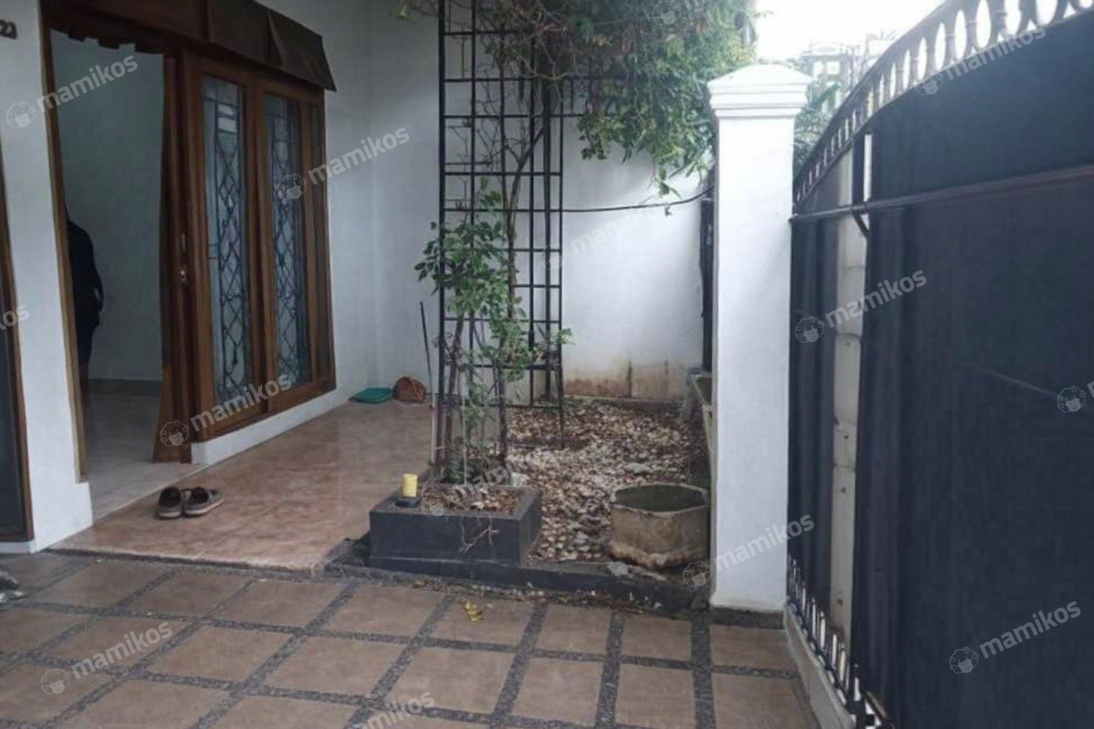 Rumah Sertifikat SHM 3 Kamar Tidur 2 Kamar Mandi Duren Sawit Jakarta Timur