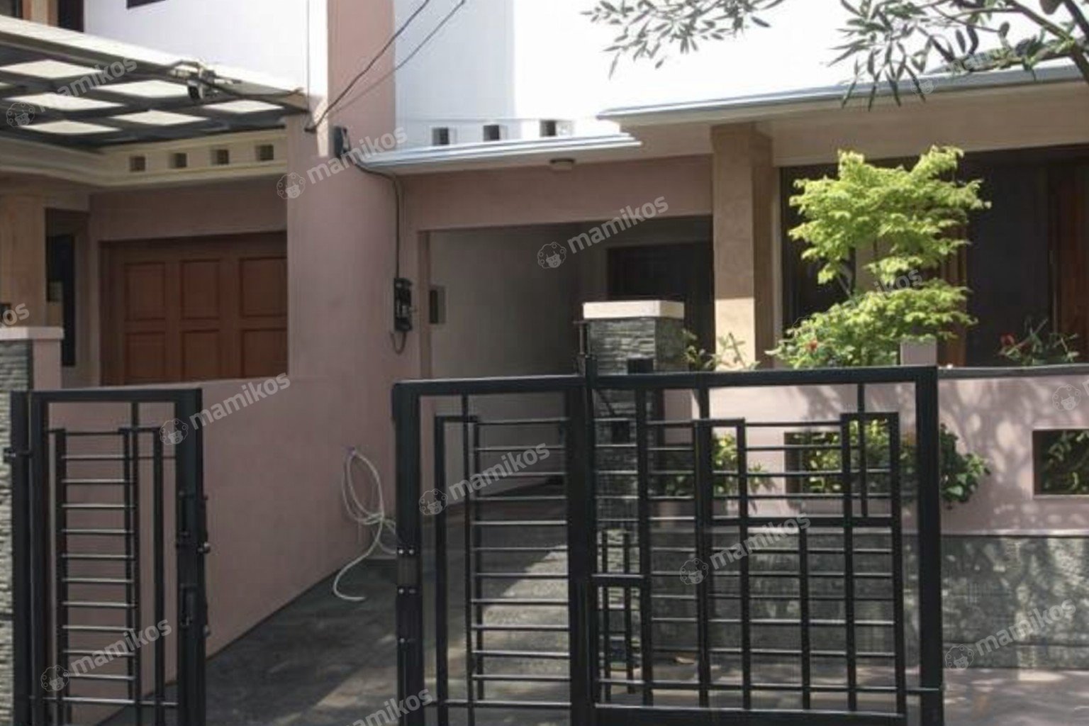 Rumah Baru Sertifikat SHM 4 Kamar Tidur Kemang Jakarta Selatan