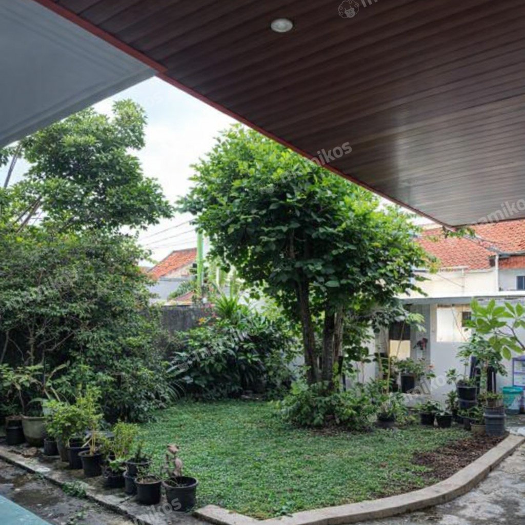 Rumah Sertifikat SHM 5 Kamar Tidur 4 Kamar Mandi Ciracas Jakarta Timur - Photo 5
