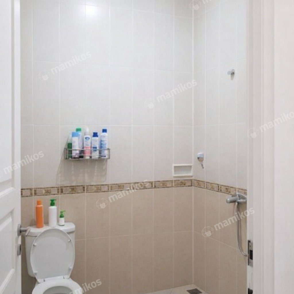 Rumah Sertifikat SHM 3 Kamar Tidur 3 Kamar Mandi Raffles Hills Jakarta Timur - Photo 3