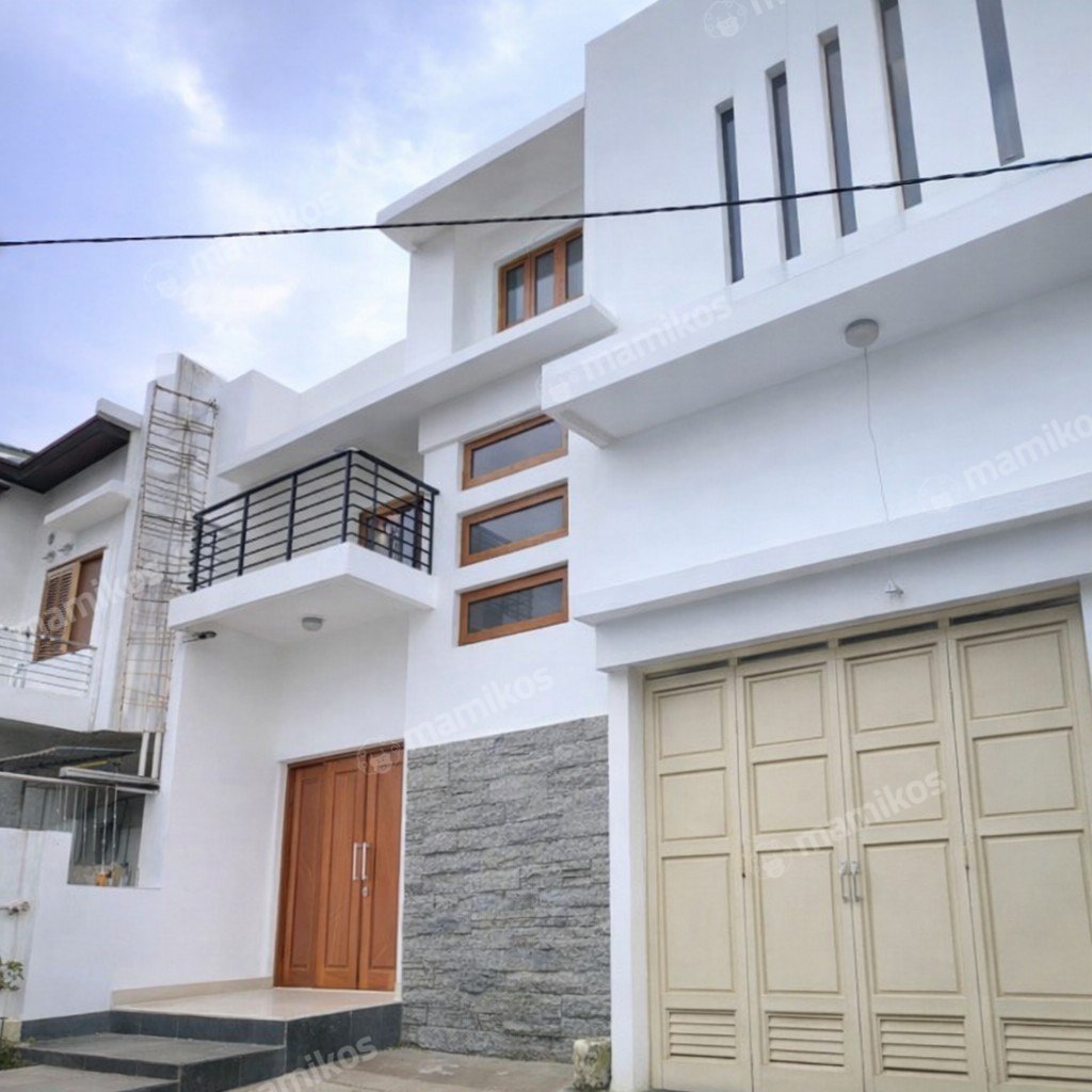 Rumah Sertifikat SHM 4 Kamar Tidur 4 Kamar Mandi Pondok Indah Jakarta Selatan - Photo 2