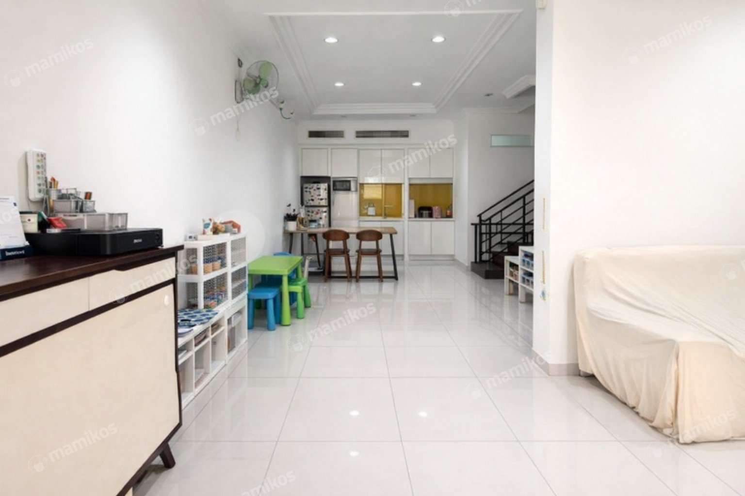 Rumah Sertifikat SHM 3 Kamar Tidur 3 Kamar Mandi Sunter Jakarta Utara