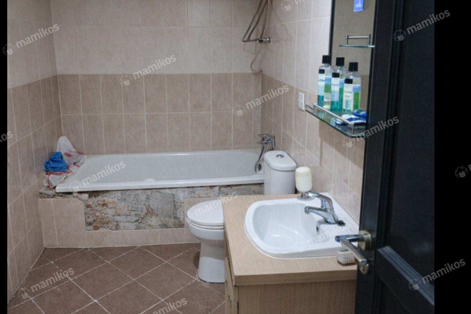 Rumah Sertifikat SHM 4 Kamar Tidur 3 Kamar Mandi Cakung Jakarta Timur