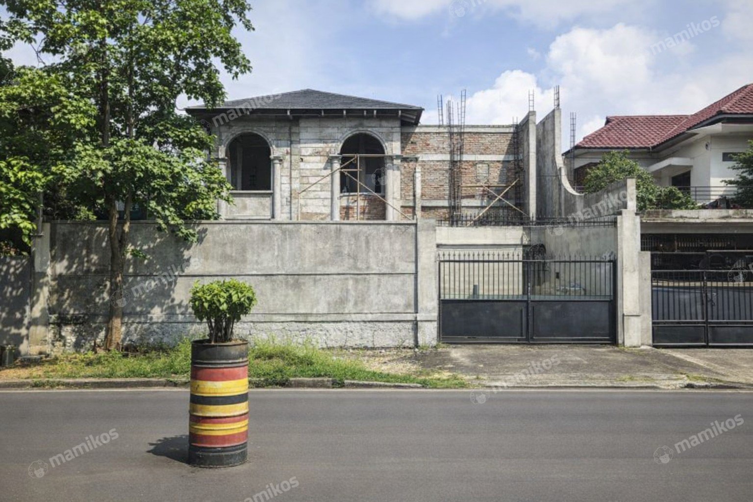 Rumah Sertifikat SHM 5 Kamar Tidur 4 Kamar Mandi Pondok Pinang Jakarta Selatan - Photo 2