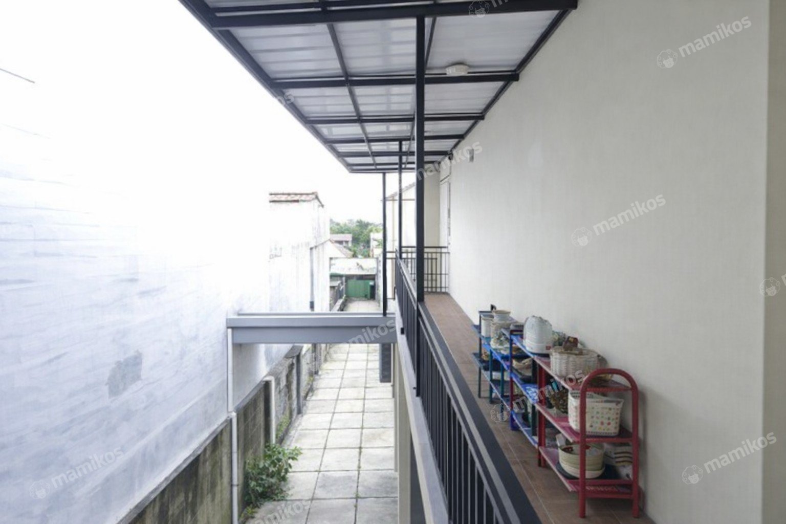 Rumah Sertifikat SHM 31 Kamar Tidur 31 Kamar Mandi Cibubur Jakarta Timur - Photo 4
