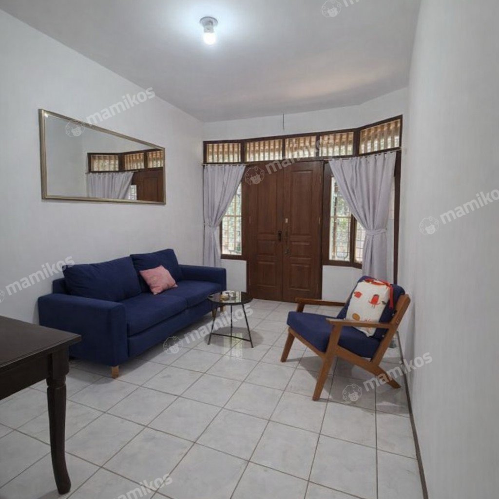 Rumah Sertifikat SHM 4 Kamar Tidur 3 Kamar Mandi Cipedak Jakarta Selatan - Photo 2
