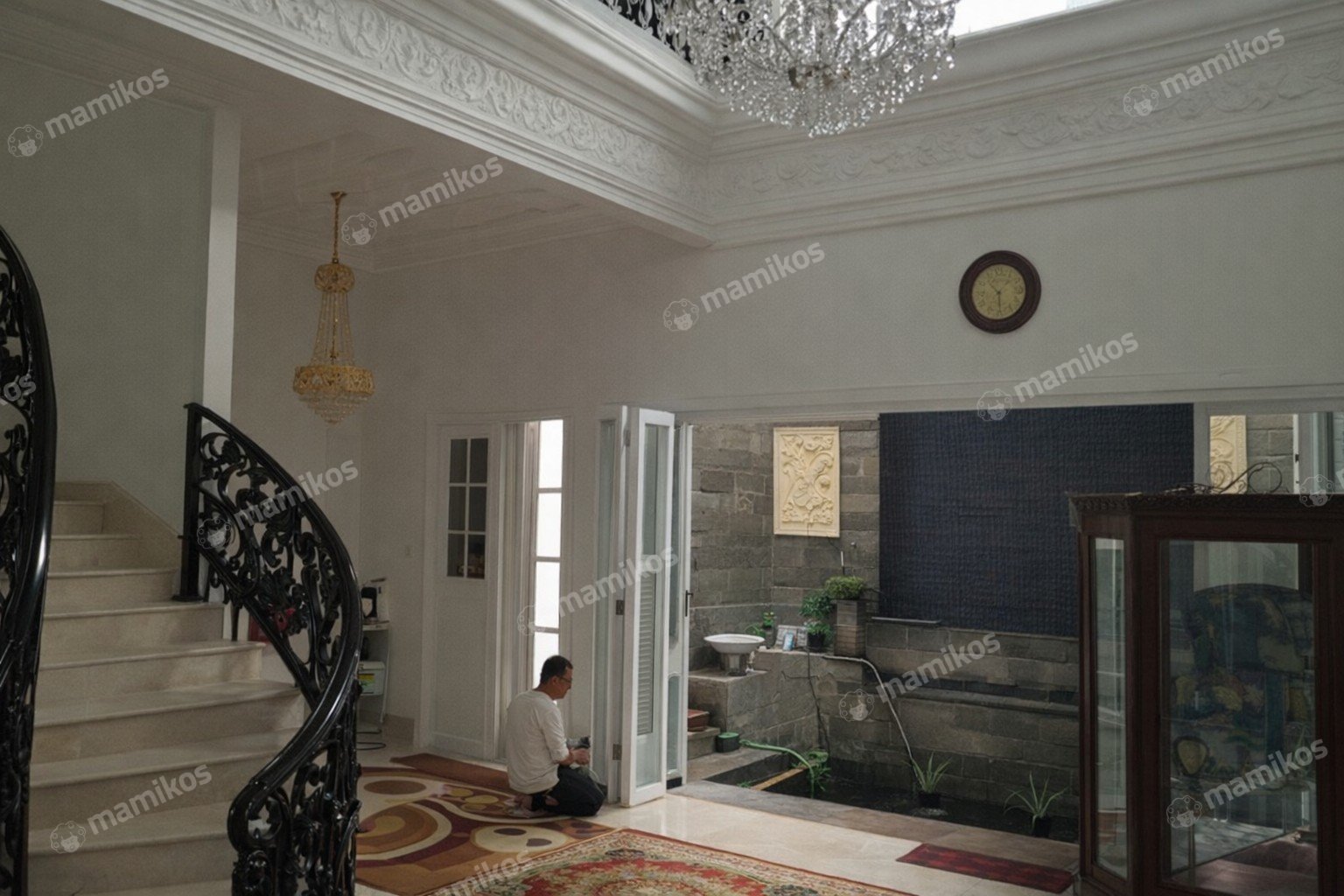 Rumah Sertifikat SHM 6 Kamar Tidur 5 Kamar Mandi Pondok Kelapa Jakarta Timur