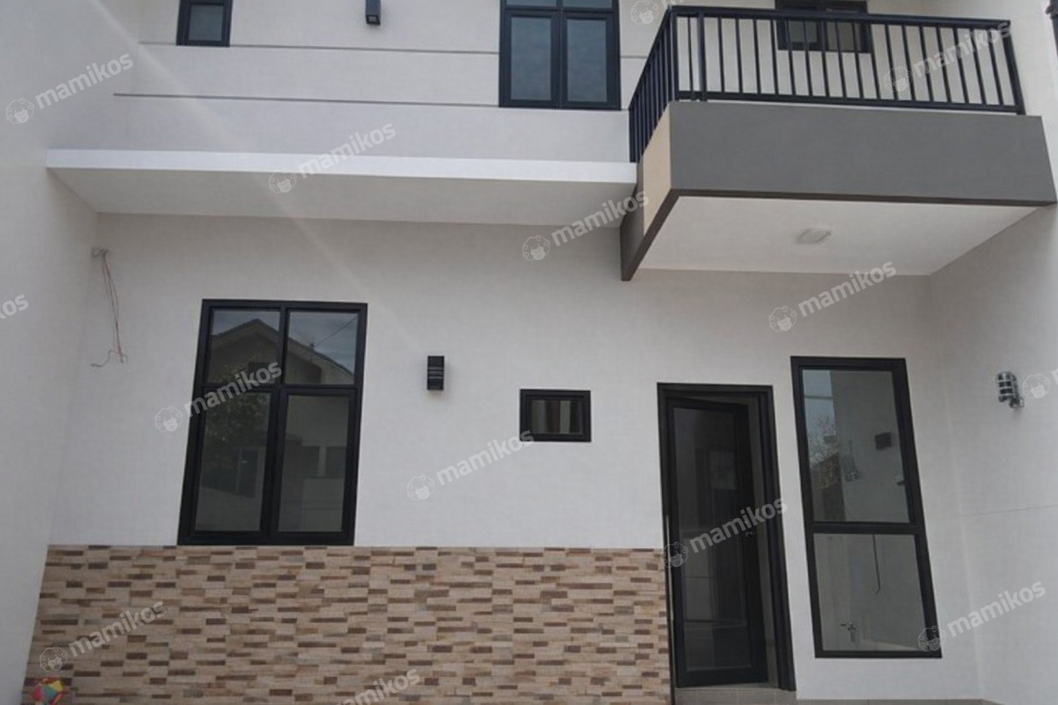 Rumah Baru Sertifikat SHM 3 Kamar Tidur Metland Puri Jakarta Barat