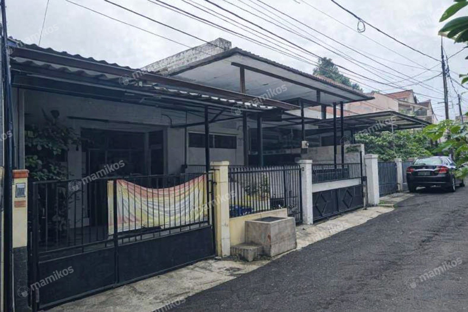 Rumah Sertifikat SHM 2 Kamar Tidur 2 Kamar Mandi Duren Sawit Jakarta Timur - Photo 2