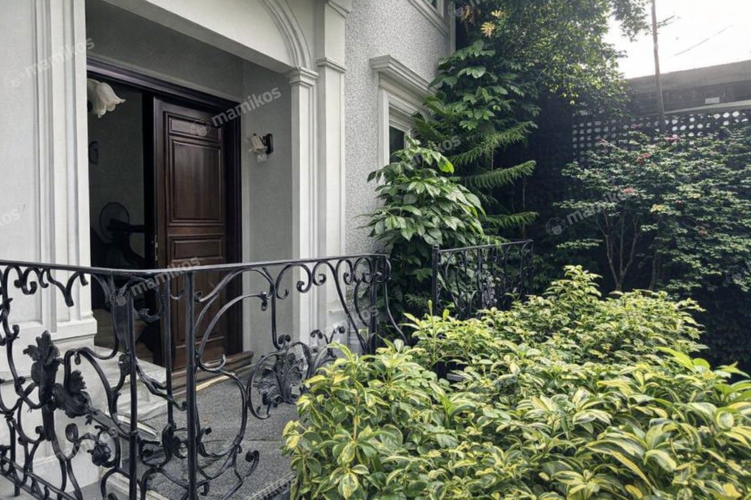 Rumah Sertifikat SHM 3 Kamar Tidur 3 Kamar Mandi Pondok Indah Jakarta Selatan