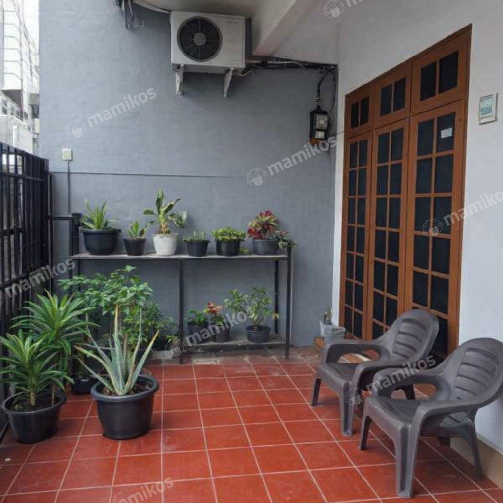 Rumah Sertifikat SHM 7 Kamar Tidur 2 Kamar Mandi Rawamangun Jakarta Timur - Photo 3