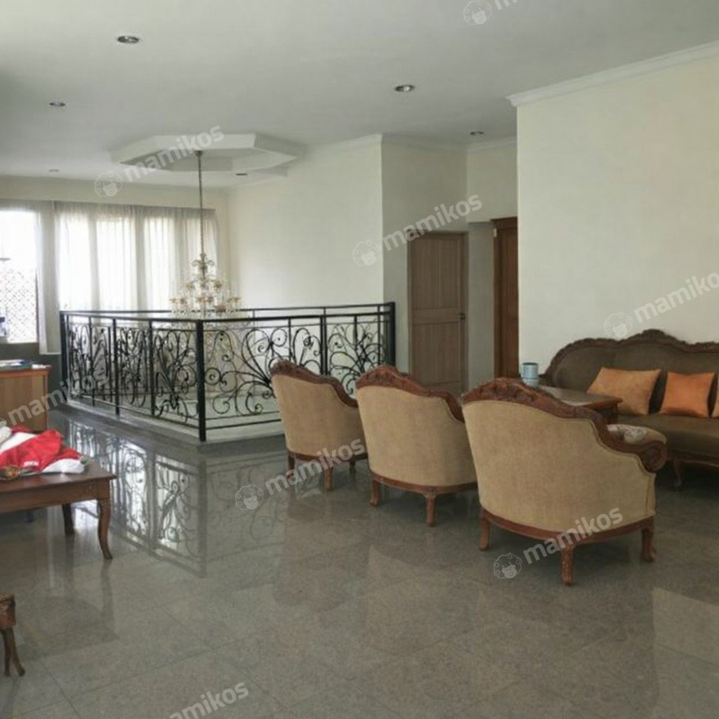 Rumah Sertifikat SHM 6 Kamar Tidur 6 Kamar Mandi Lebak Bulus Jakarta Selatan - Photo 2