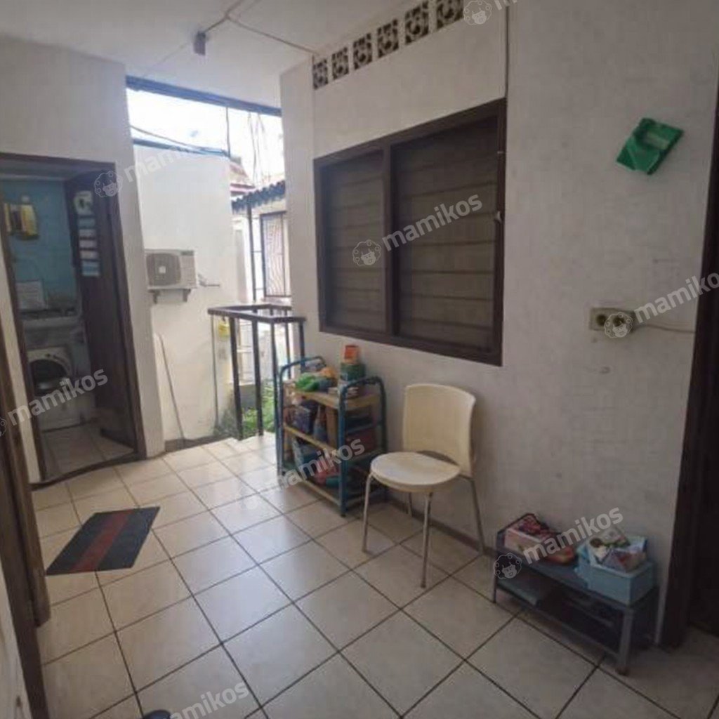 Rumah Sertifikat SHM 7 Kamar Tidur 3 Kamar Mandi Tomang Jakarta Barat - Photo 5