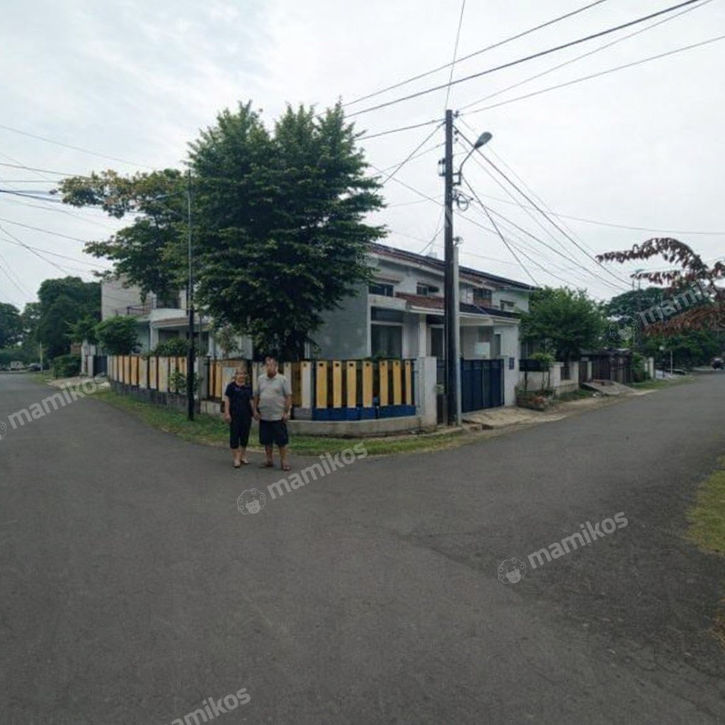 Rumah Sertifikat SHM 3 Kamar Tidur 2 Kamar Mandi Jatiwaringin Jakarta Timur - Photo 3
