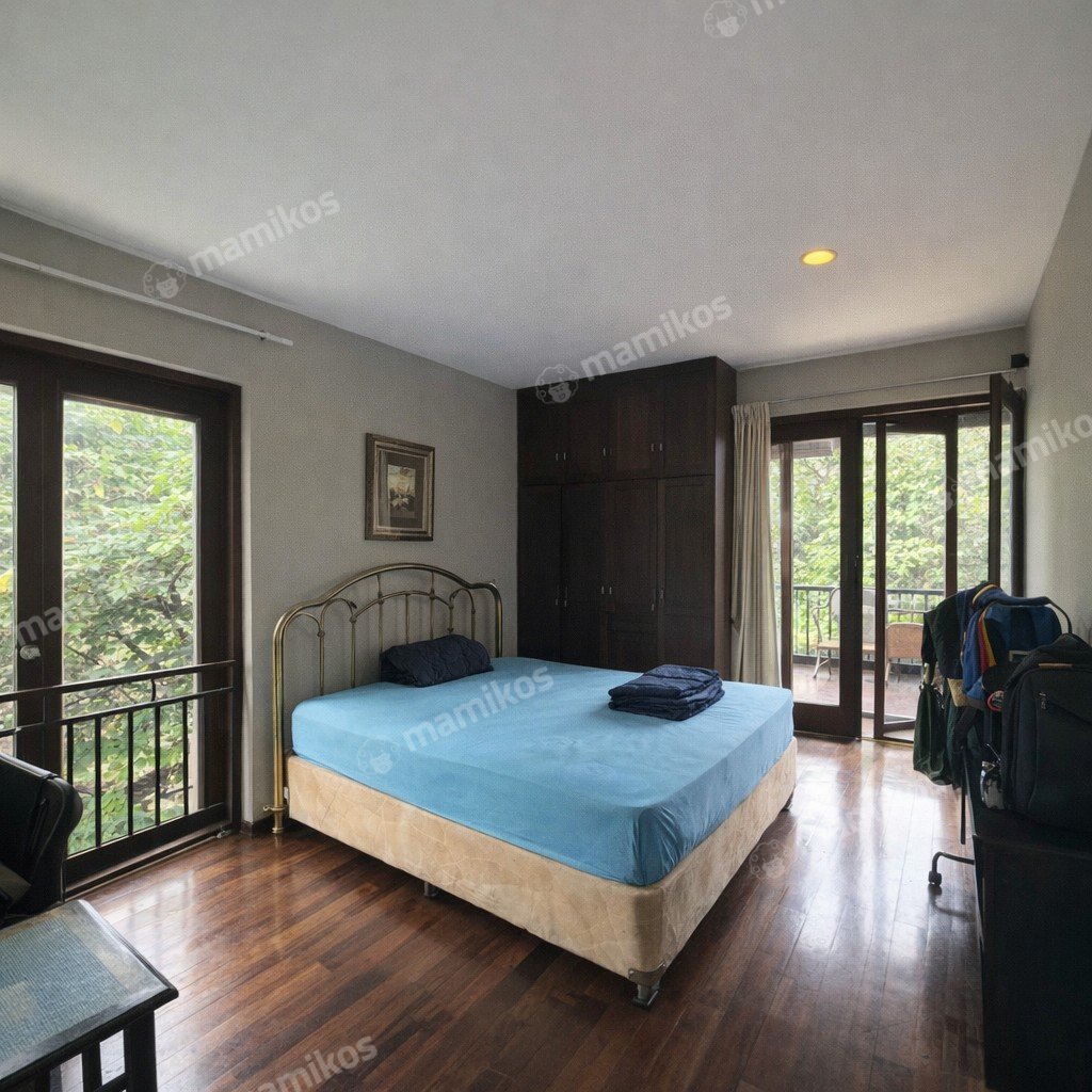 Rumah Sertifikat SHM 4 Kamar Tidur 4 Kamar Mandi Kemang Jakarta Selatan - Photo 4