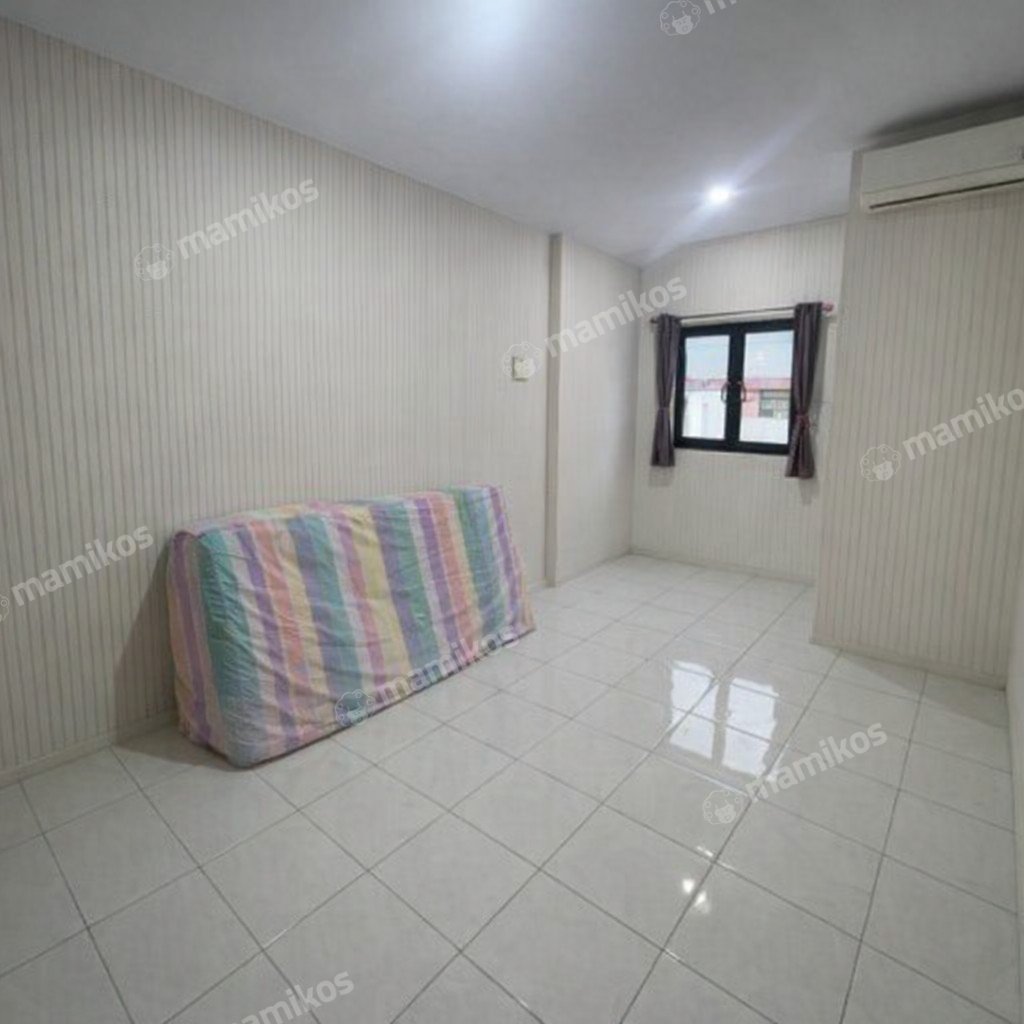 Rumah Sertifikat SHM 5 Kamar Tidur 3 Kamar Mandi Jelambar Jakarta Barat - Photo 2