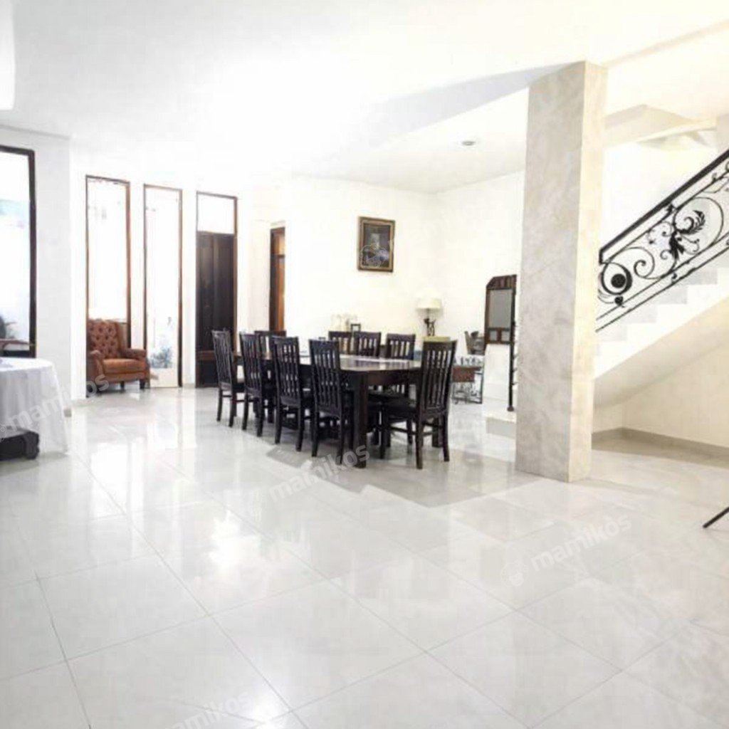 Rumah Sertifikat SHM 5 Kamar Tidur 6 Kamar Mandi Cilandak Jakarta Selatan - Photo 2