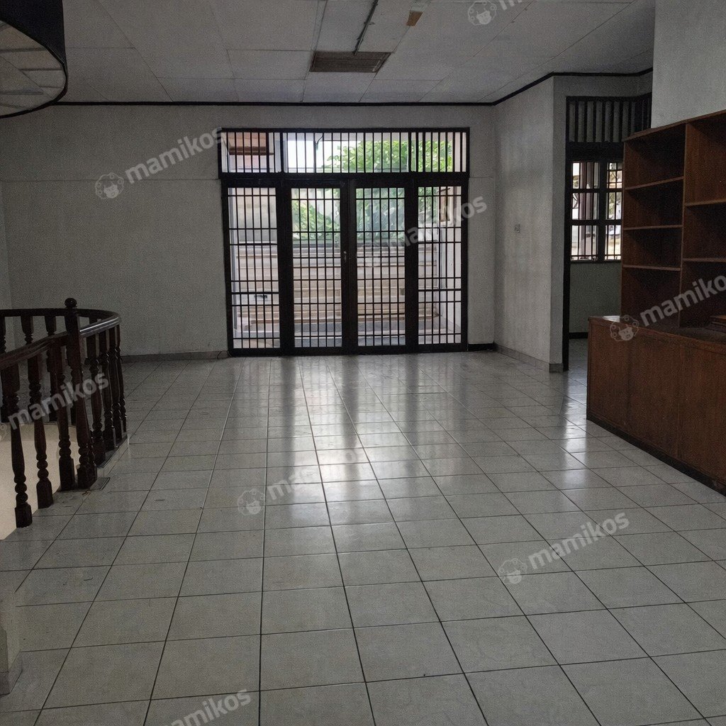 Rumah Sertifikat SHM 2 Lantai SCBD Jakarta Selatan - Photo 2
