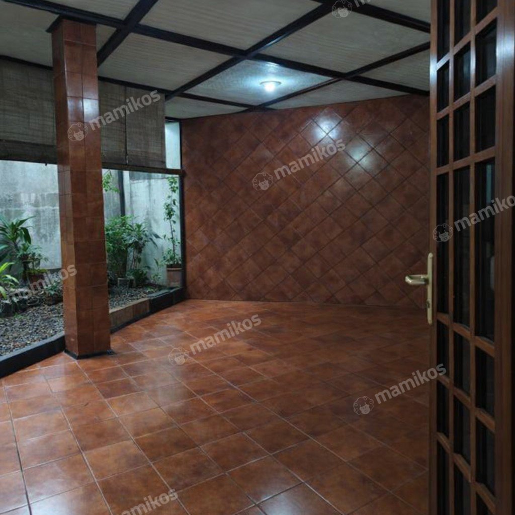 Rumah Sertifikat SHM 2 Lantai SCBD Jakarta Selatan - Photo 5