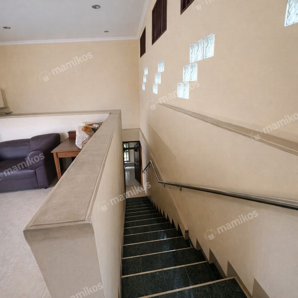Rumah Sertifikat SHM 4 Kamar Tidur 3 Kamar Mandi Pulomas Jakarta Timur - Photo 3