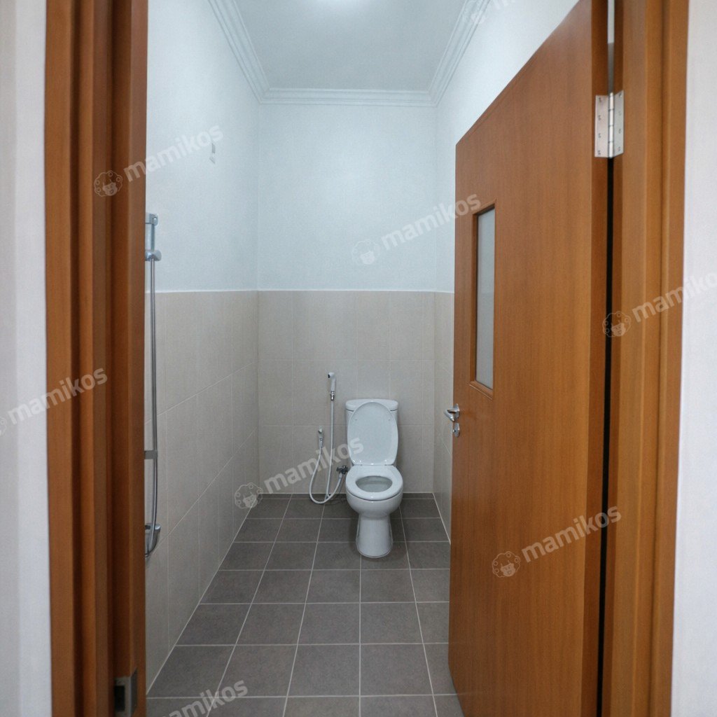 Rumah Sertifikat SHM 7 Kamar Tidur 5 Kamar Mandi Kota Wisata Jakarta Timur - Photo 5