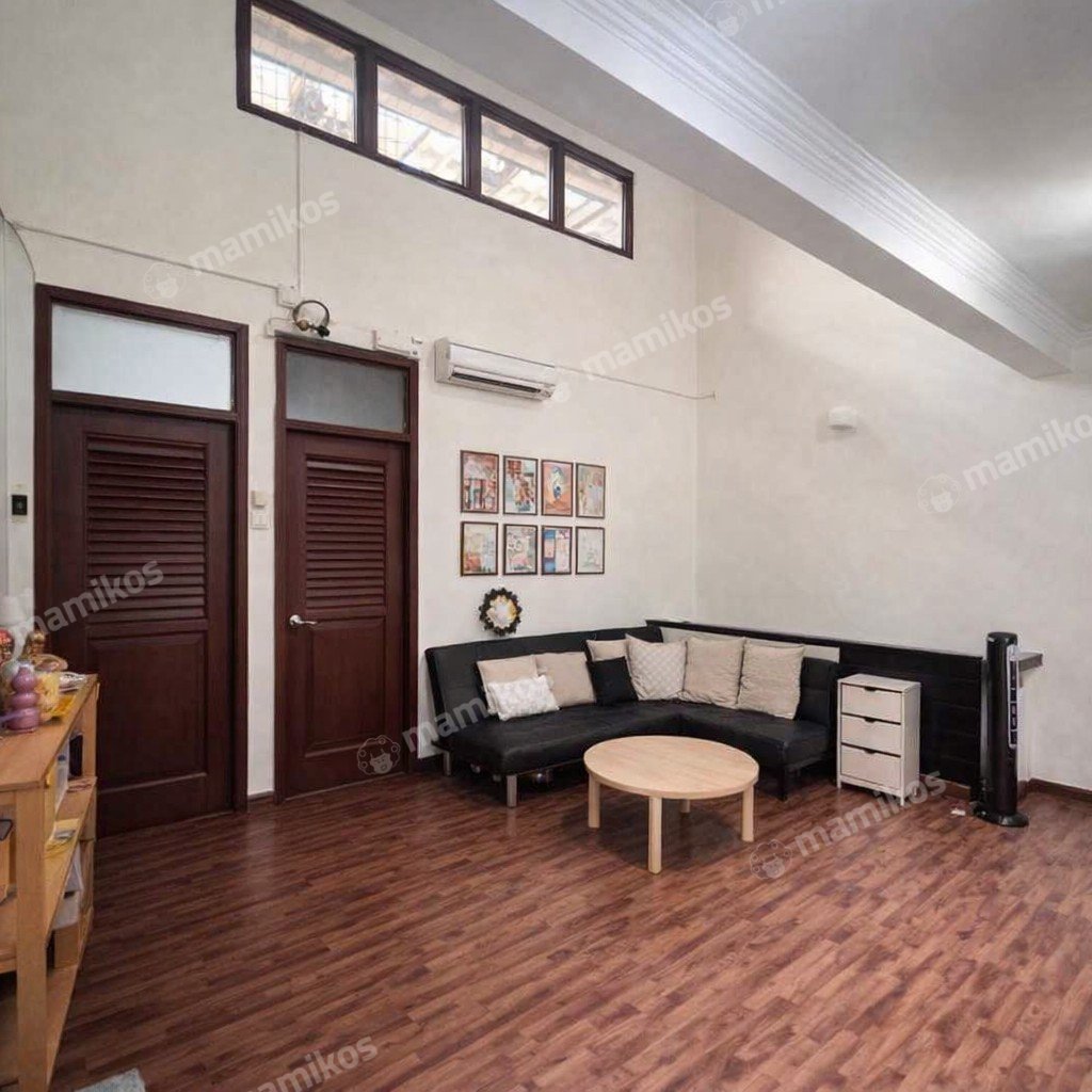 Rumah Sertifikat SHM 5 Kamar Tidur 5 Kamar Mandi Tanjung Duren Jakarta Barat - Photo 2