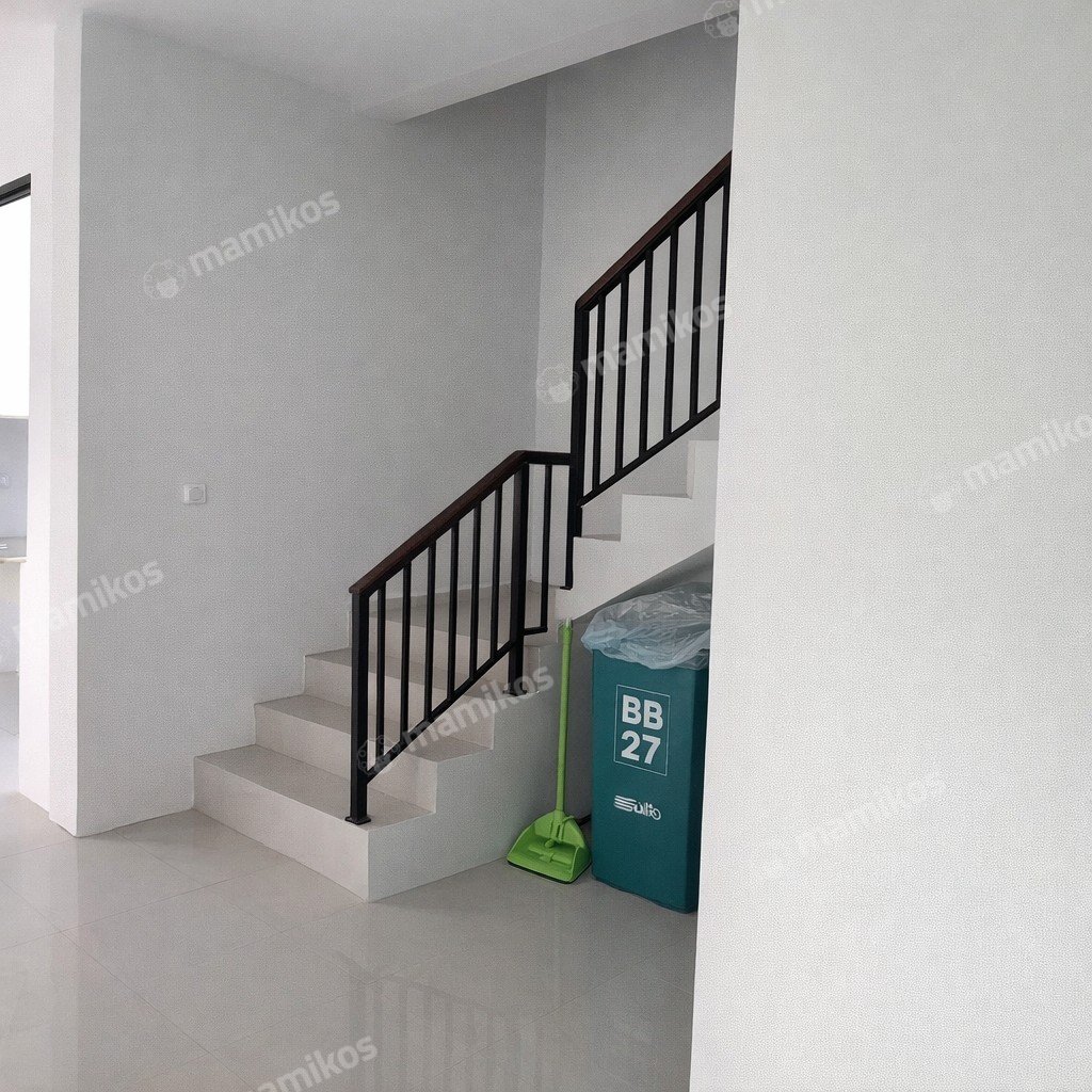 Rumah 2 Kamar Tidur 2 Kamar Mandi 2 Lantai Citra Garden Jakarta Barat - Photo 2