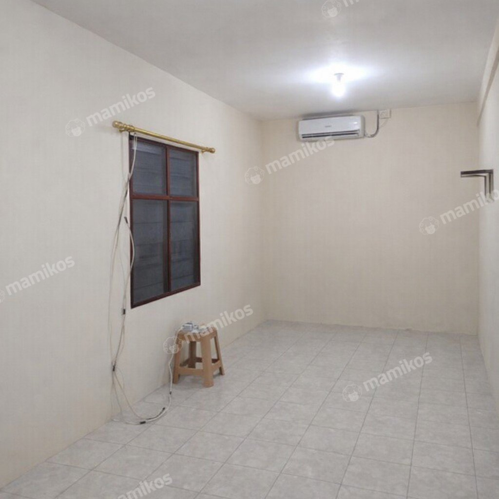 Rumah Sertifikat SHM 4 Kamar Tidur 3 Kamar Mandi Jembatan Lima Jakarta Barat - Photo 2