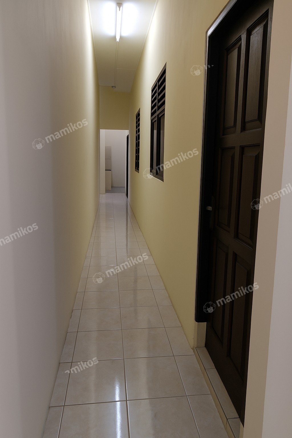 Rumah Sertifikat SHM 4 Kamar Tidur 3 Kamar Mandi Jembatan Lima Jakarta Barat - Photo 4